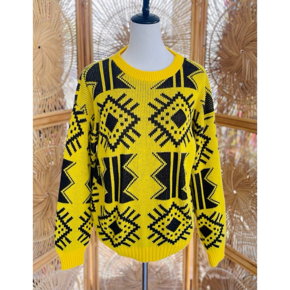 Vintage Retro Yellow and Black Geometric Aztec Funky Design Pullover Sweater - Picture 6 of 6